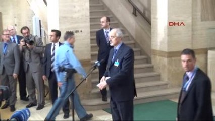 Cenevre?deki Suriye Görüşmelerinde Caferi ile Mistura Bir Araya Geldi