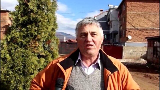 Rrugët e paasfaltuara, në mes të qytetit të Kukësit- Ora News- Lajmi i fundit-