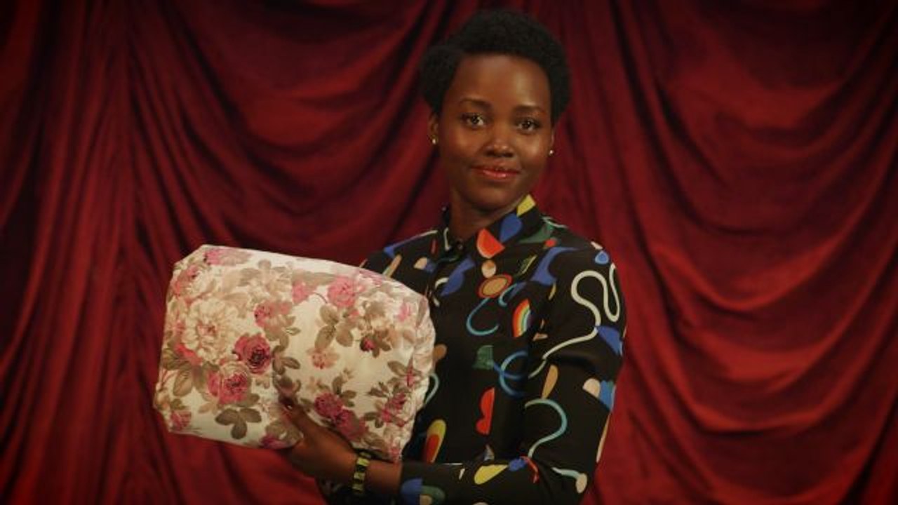 Lupita Nyong'o Performs the Difficult Task of Folding a Fitted Sheet