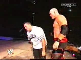 Kane vs Shane McMahon - Ambulance Match - Survivor Series