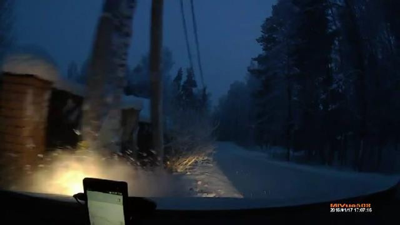 Car Crashes Compilation # 299 | Compilation d'accident de voitures n°299 | Février 2016