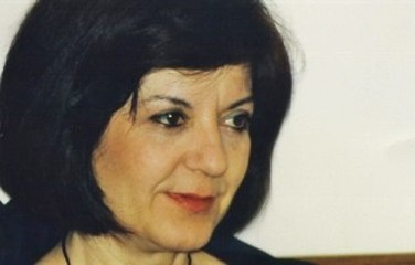 Μ' ένα τσιγάρο ----- Αιμιλία Κουγιουμτζή