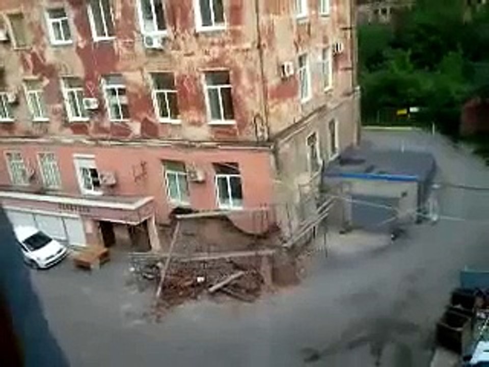 Рухнул жилой дом во Владивостоке! ЭТО УЖАС !Смотреть до конца