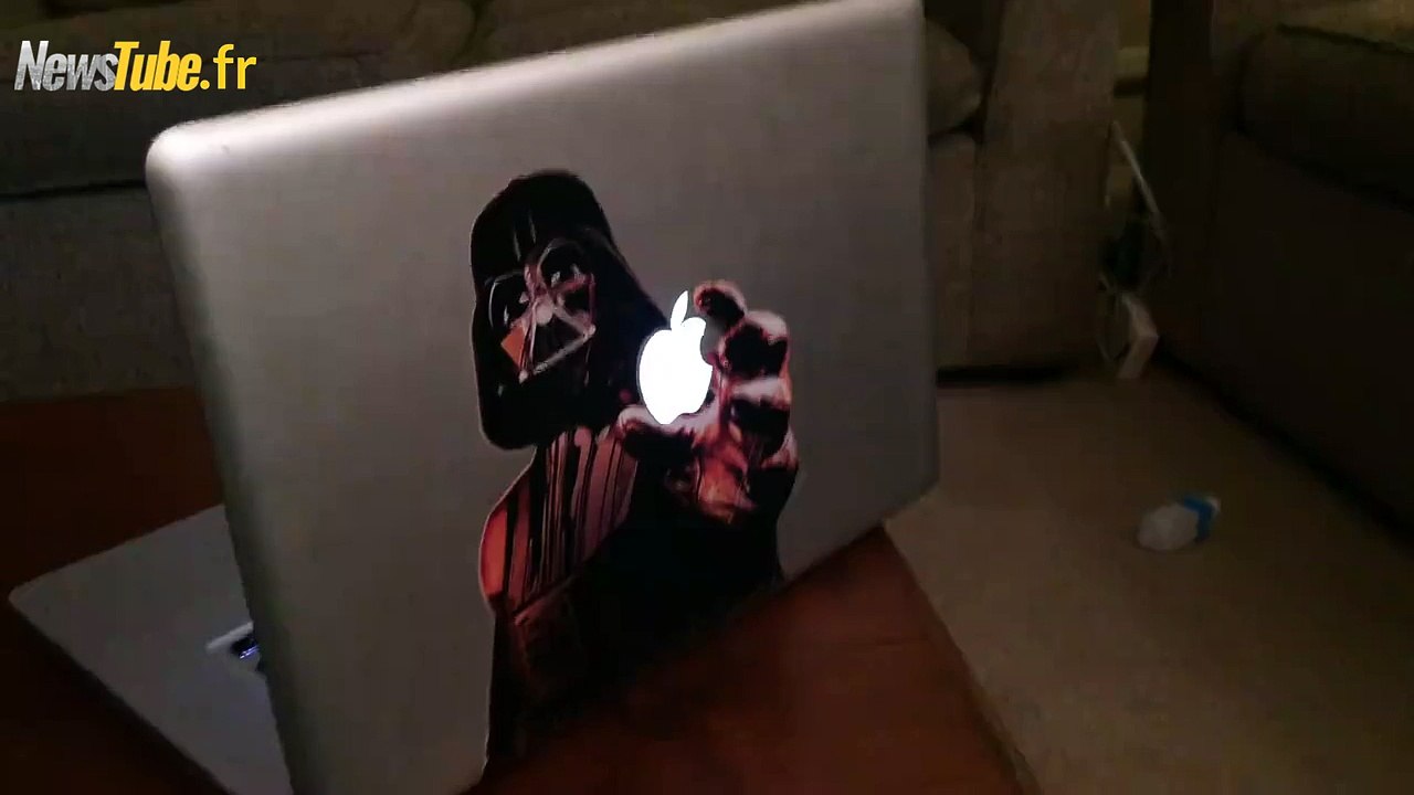 " la petite fille, je suis ton père