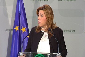 Díaz se compromete a mantener precios bajos en universidades