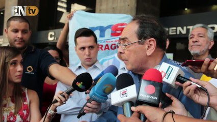 Navarro y Osorio insiste en que se investigue supuesto desfalco a la nación