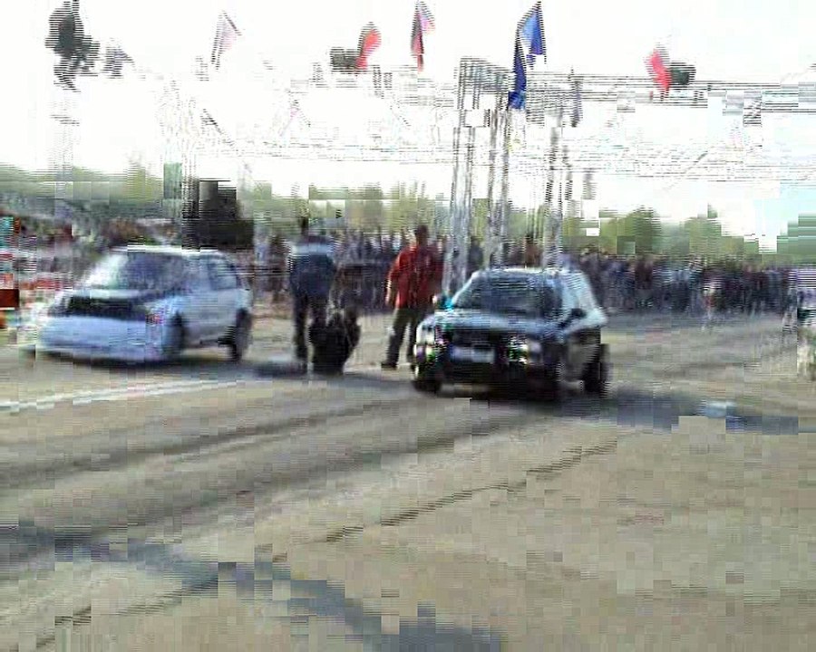 Audi RS2 Vs. Honda Civic EE9