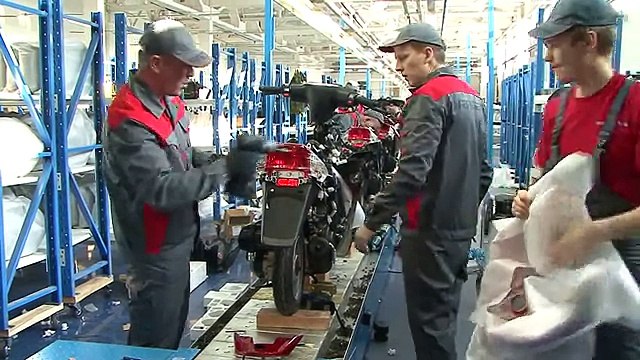 Как собирают скутеры в России. Открытие завода