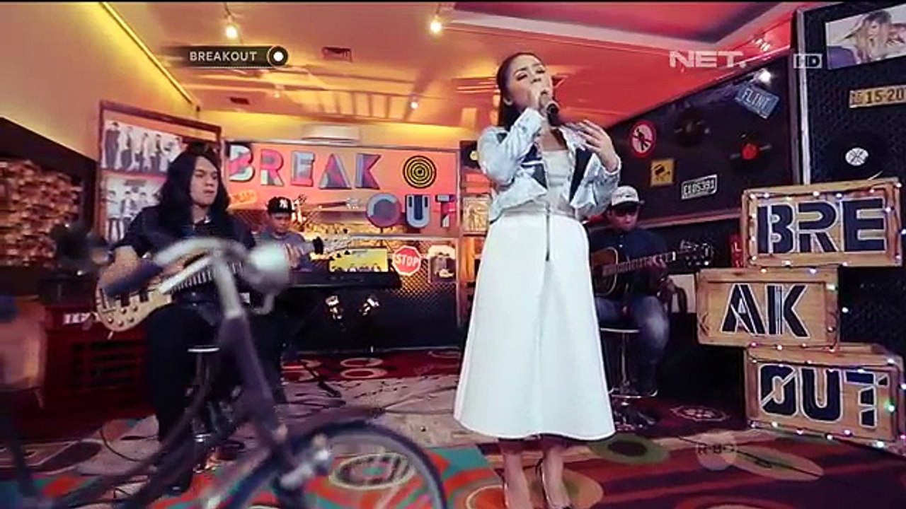 Gita Gutawa ft. Boy William - Sempurna