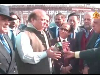 What nawaz shareef saying about PIA before and after elections dual face