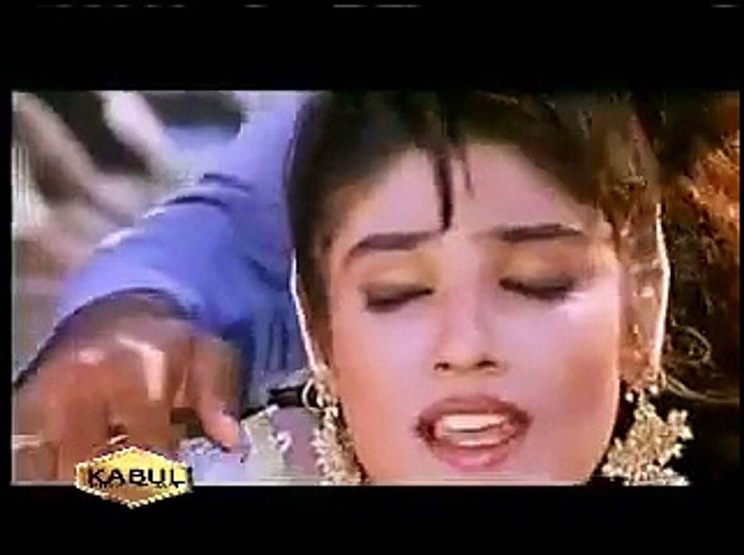Akshay Video Xxx - Akshay Kumar & Raveena Tandon Hindi Indian Bollywood Song - video  Dailymotion