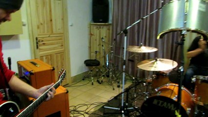 The Heavy Clouds - Sun Goes Down (From The Studio)