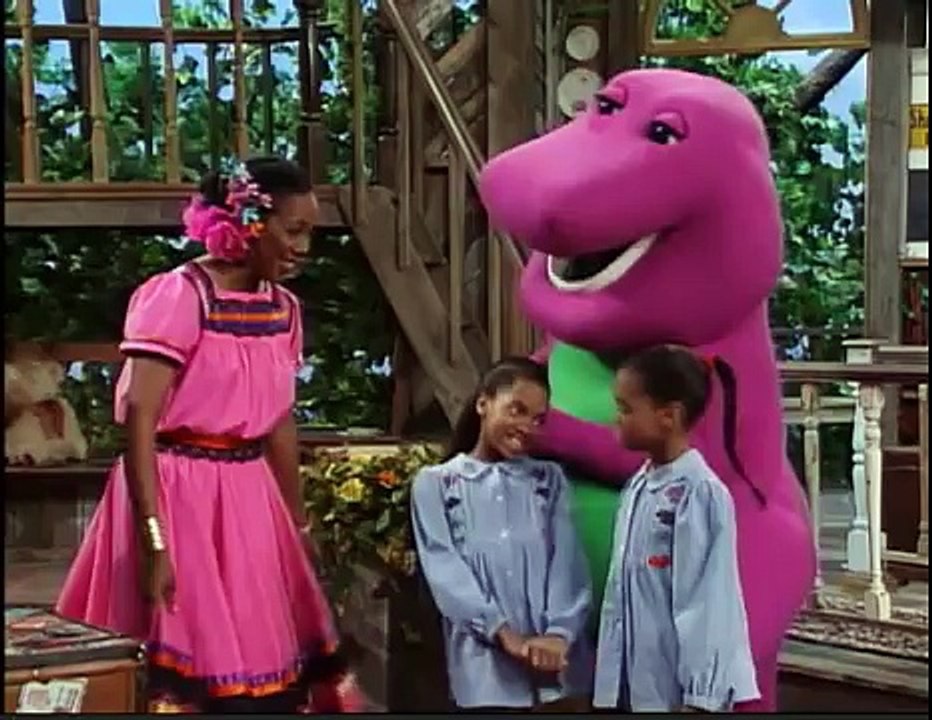 Barney & Friends It\'s Tradition (Season 4, Episode 8) [English