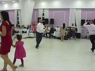 Valle Tropojane nga  Shpresart Memia, Luftar Ymaj dhe Fatmira Brecani