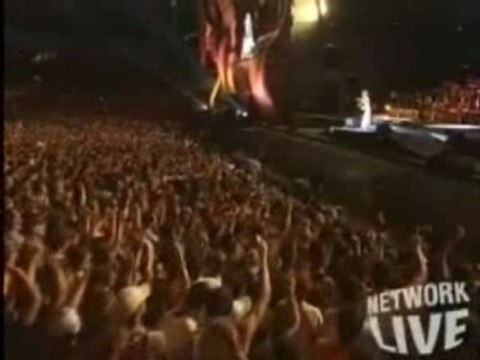 Shakira Underneath Your Clothes Rock in Rio