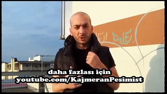 Fuchs - Sagopa Kajmer ile Küslükleri Hakkında Soruları Yanıtlıyor
