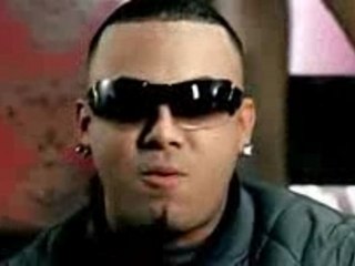 Wisin & Yande l- Pegao