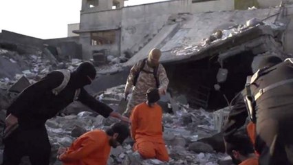 New ISIS Mass Execution Video Features French Executioner