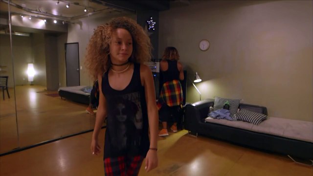 Love & Hip Hop: Hollywood | Amber Cant Let Miles Go | VH1