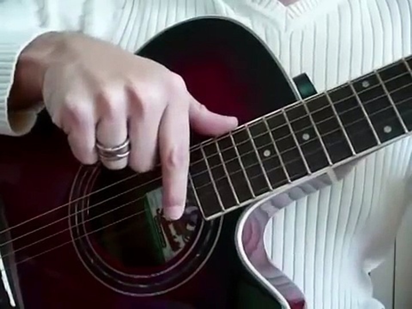 Aprender a Tocar Guitarra para Principiantes con GuitarSimple: Lección 1 -  video Dailymotion