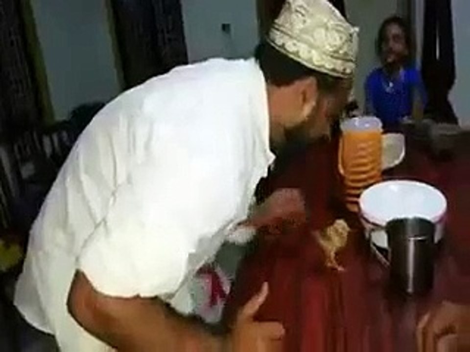 funny video hd official  VID-20151028-WA0026