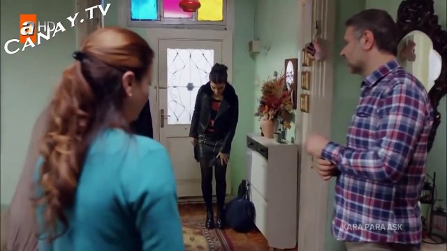 Tuba Büyüküstün Kara Para Aşk 45.Bölüm Deri Etek Bacak Frikik Video (02:20) FRİKİK WORLD