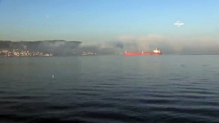 Çanakkale Boğazı  sise gömüldü