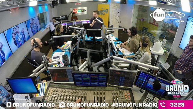 Flavio, le conseiller mode #BrunoFunRadio (03/02/2016) - Best Of en Images de Bruno dans la Radio