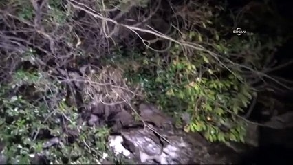 Zonguldak'ta heyelan yolu böyle kapattı
