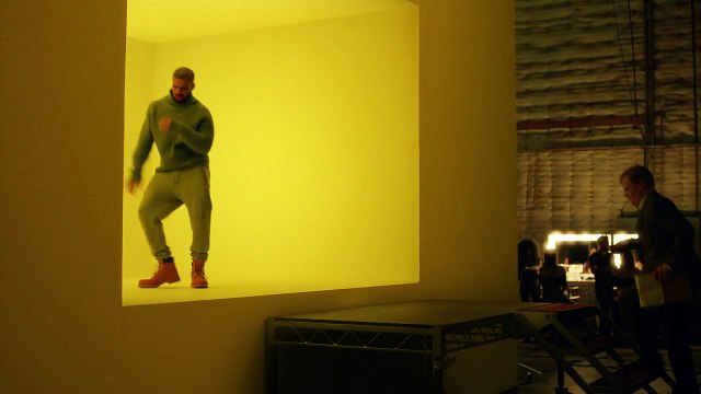 Pub T-Mobile (Super Bowl 2016)