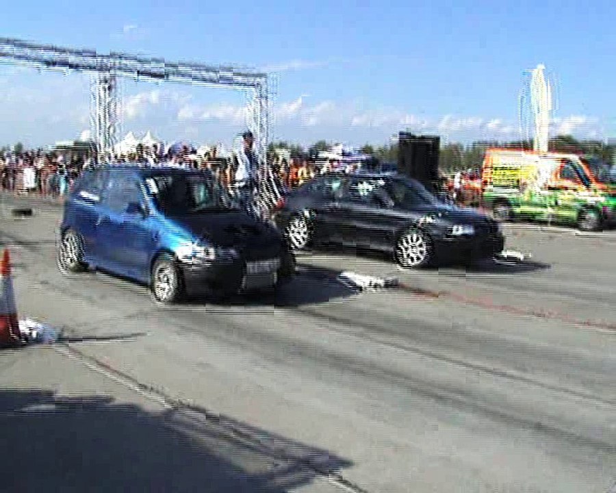 Audi S2 Coupe Vs. Fiat Punto GT Turbo Drag Race