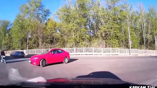 Motorcycle accidents and bicycle Compilation (18+) | Los accidentes de motocicleta y bicic