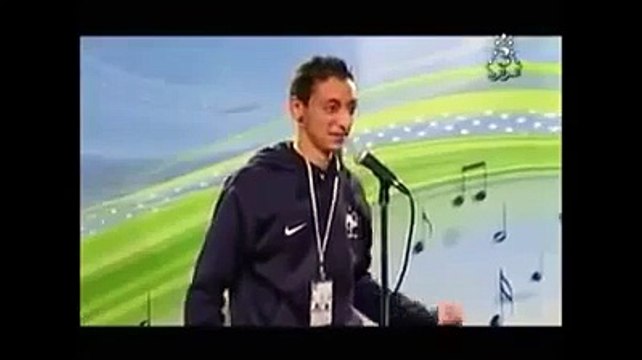 Fou rire dans Arabs Got Talent - Impossible de chanter sa chanson