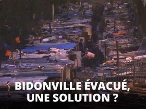 Les Roms du 18e, mis à la porte de leur bidonville