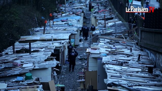 300 personnes évacuées d'un bidonville à Paris