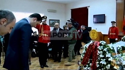 Report TV - Homazhe për akademikun Frashëri marrin pjesë krerët e lartë të politikës