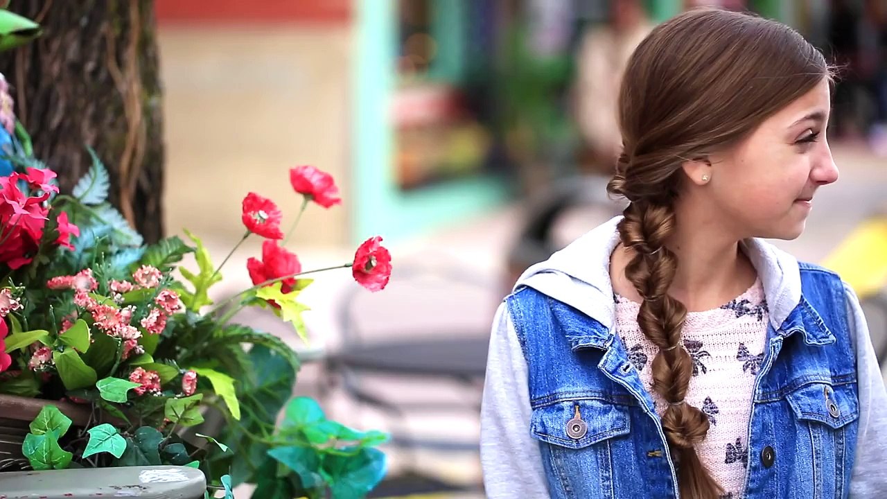 Accent Hearts Valentines Day Hairstyles | Natural Beauty Tips