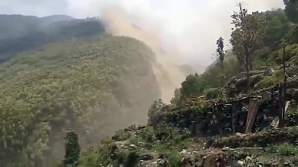 Nepal Earthquake April 25 2015 - Mountains collapse one after another