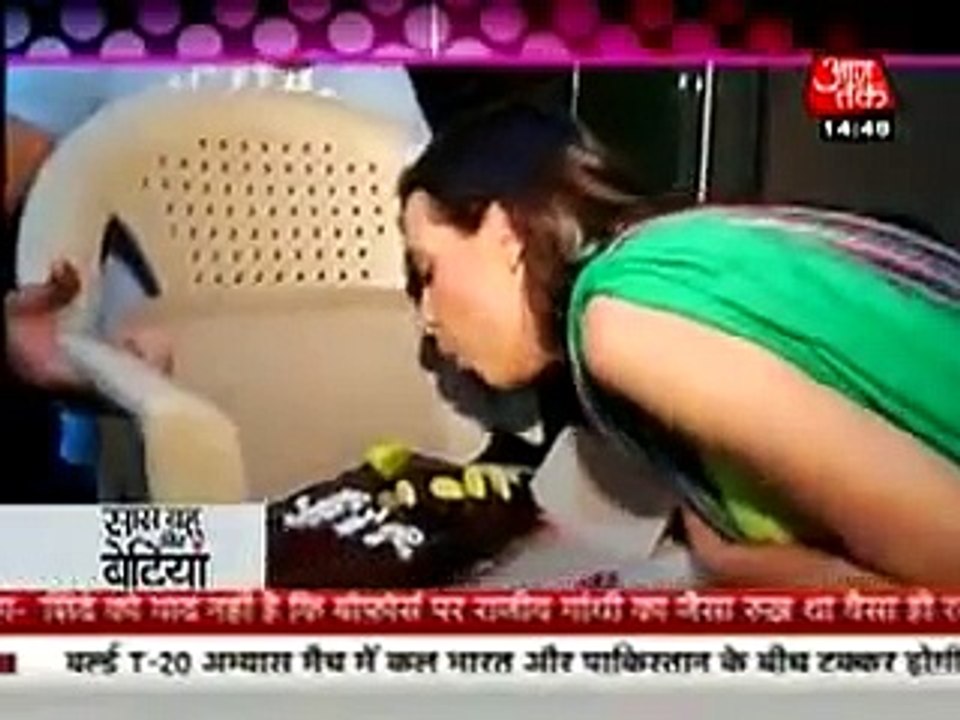 [SBB] Sanaya Birthday Celebration With Mohit - 16th Sept 2012 - Iss Pyaar Ko Kya Naam Doon