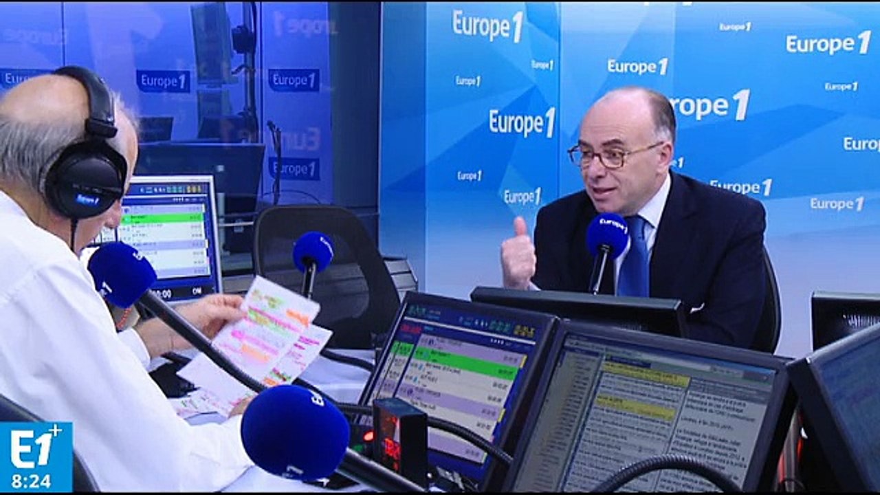 Calais, immigration, sécurité et lutte contre le terrorisme : Bernard Cazeneuve répond aux questions de Jean-Pierre Elkabbach