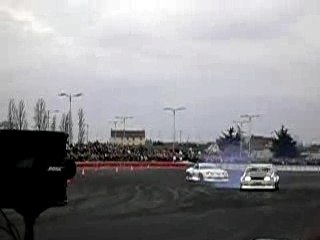 Battle AE86 VS SUPRA