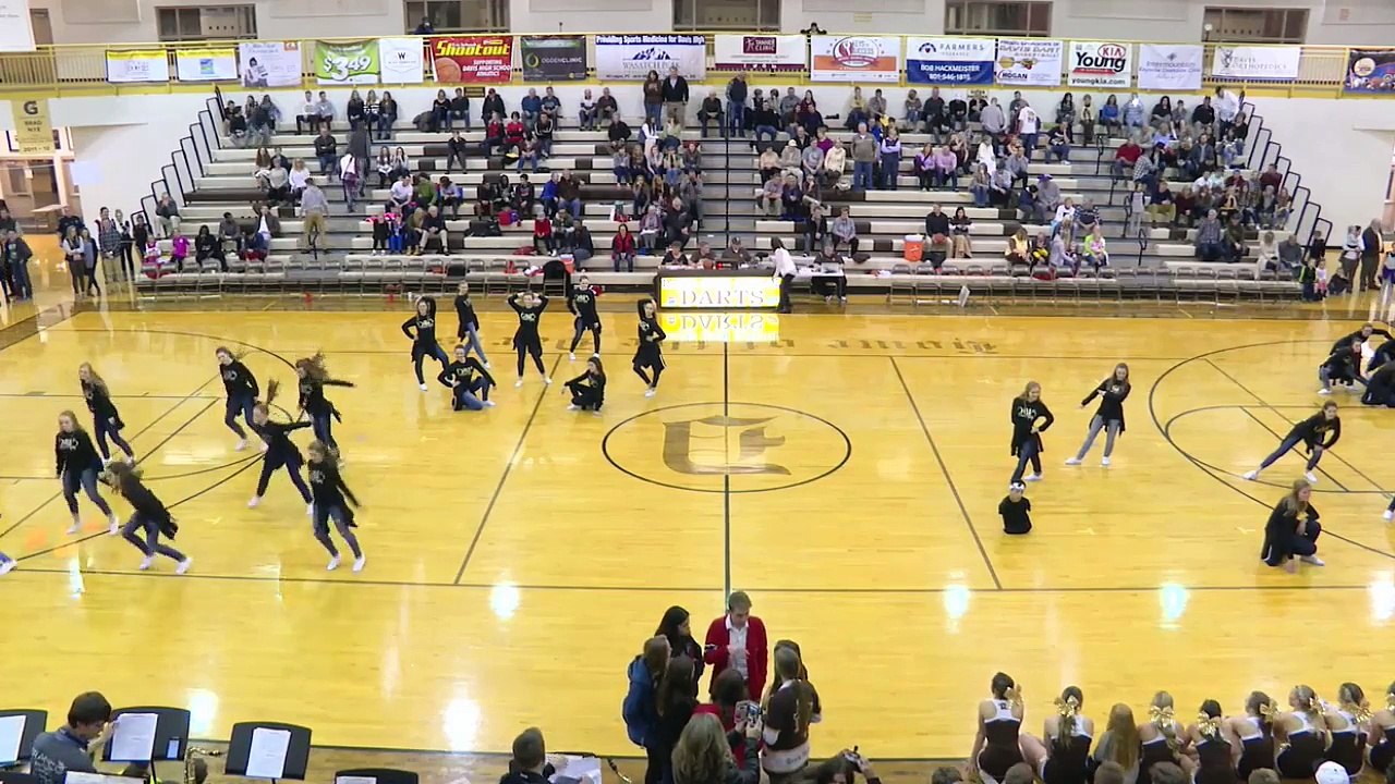 Sans membre, ce héros danse au sein d'une troupe de majorettes pour 'se sentir libre'