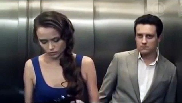 Прикол в лифте