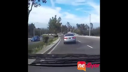 Piskopat Şöför arabayı bırakıyoz video izle