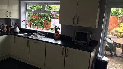 Unusual Two Toned Contrasting Kitchen In Newton Mearns, Glasgow (Funny Videos 720p)