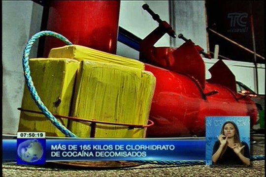 Colombianos detenidos guardando droga en hábil camuflaje