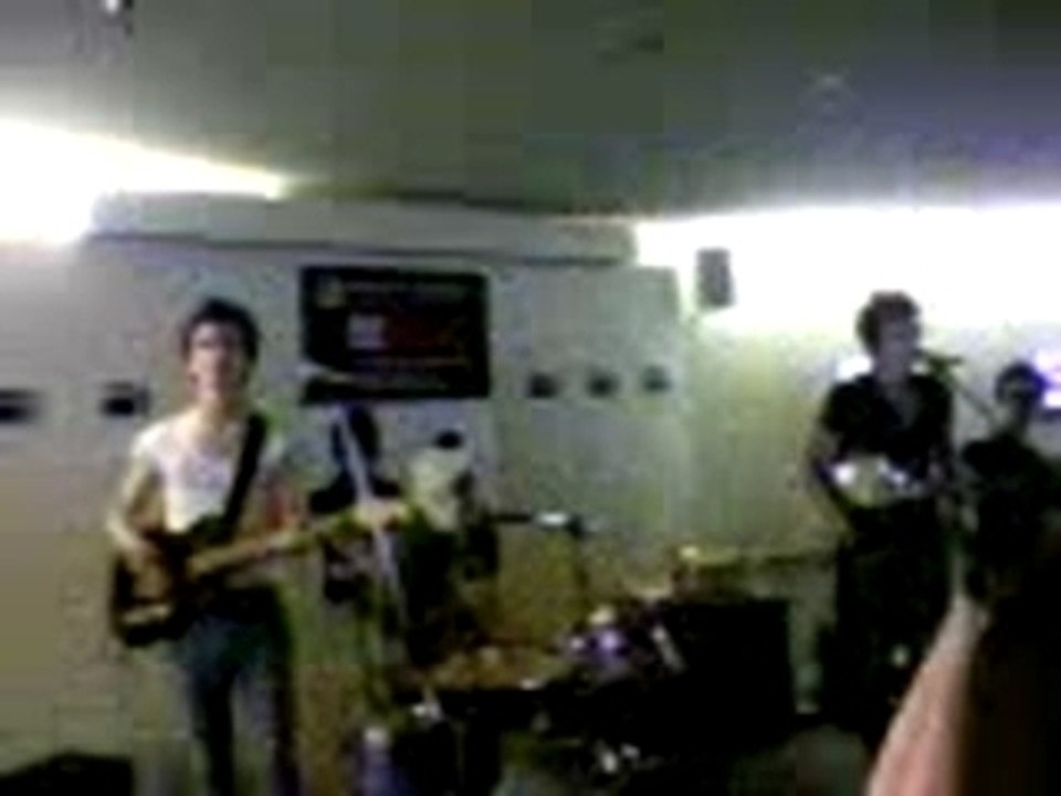 BB Brunes - Sixty eight