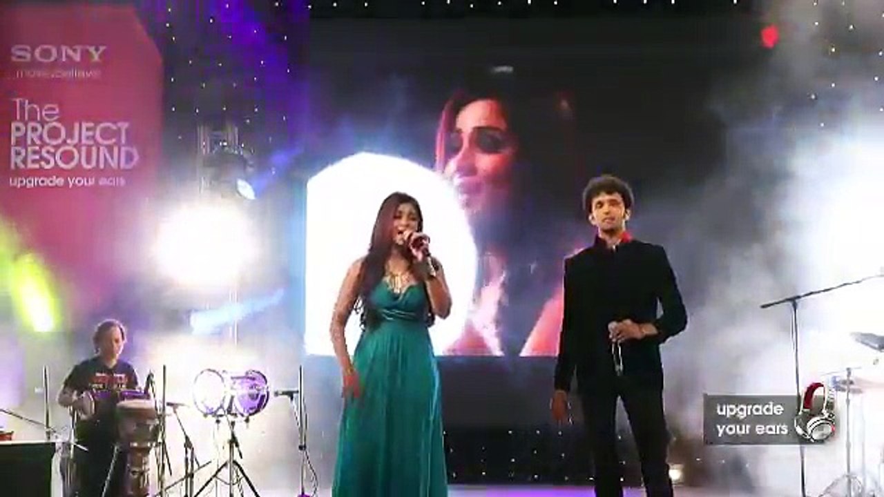 Radha by Shreya Ghoshal live at Sony Project Resound Concert