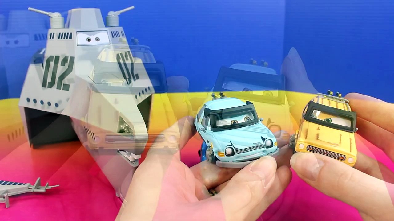 Disney Pixar Cars Combat Ship Die Cast Carrier Finn Mcmissile Lemons Mater Lightning McQueen