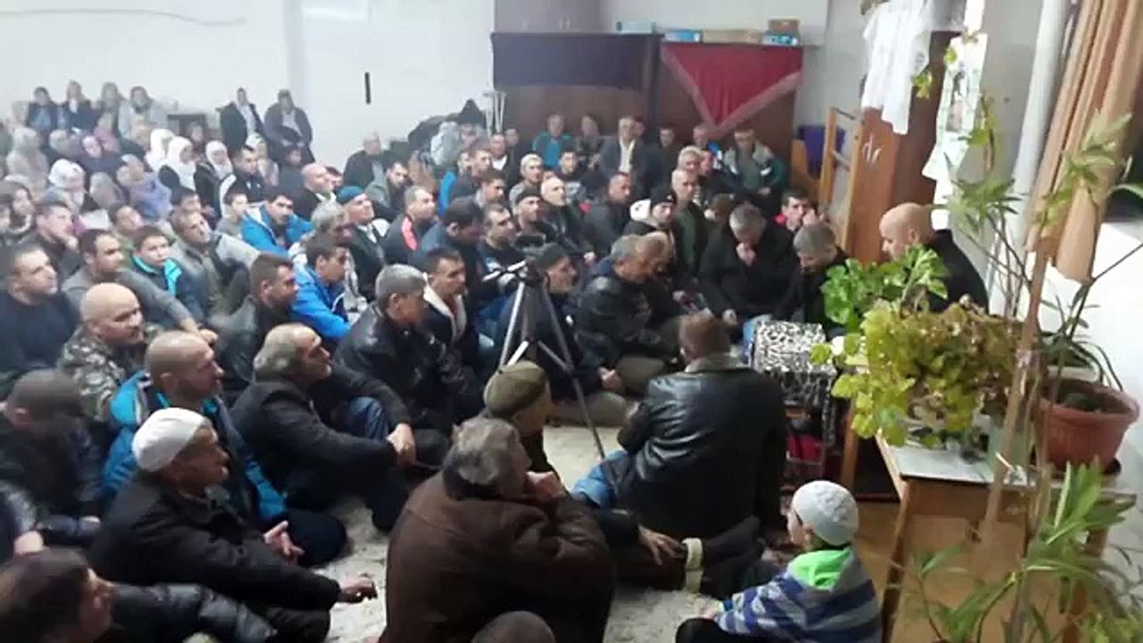 Хусейн Ходжа , Мустафа Ликов -   св.Петка